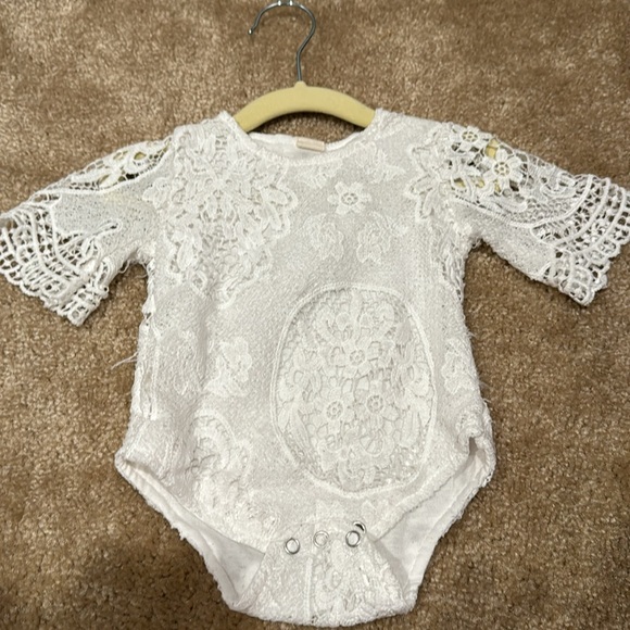 Matching sets - Picture 5 of 8